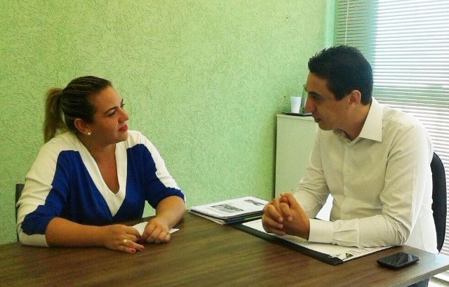 2017215_A presidente, Carla Lucena e o secretário de Saúde, Cocato